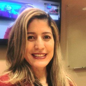 Meet your Posher, Simone